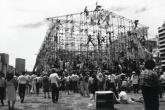 Marta Minujín’s El Partenón de libros (The Parthenon of Books) (1983) is to be replicated in Kassel as part of Documenta 14